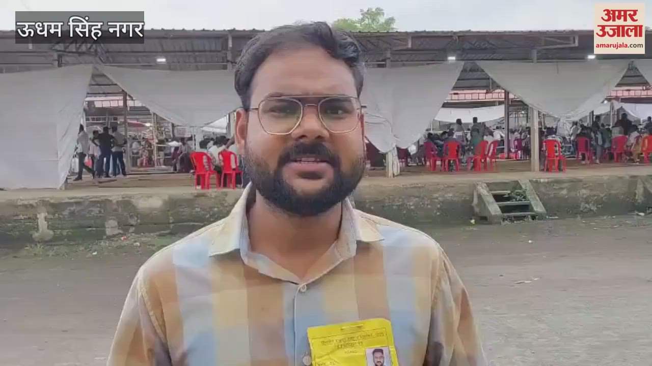 Counting of votes is going on from the strong room located in the fruit market in Kashipur