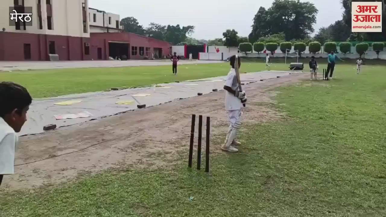 Meerut: Players performed brilliantly in the ongoing cricket tournament at Guru Teg Bahadur Cricket Academy