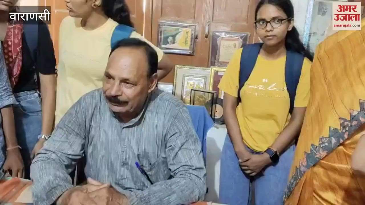 People got emotional after watching the staging of Munshi Premchand  stories in Lamahi