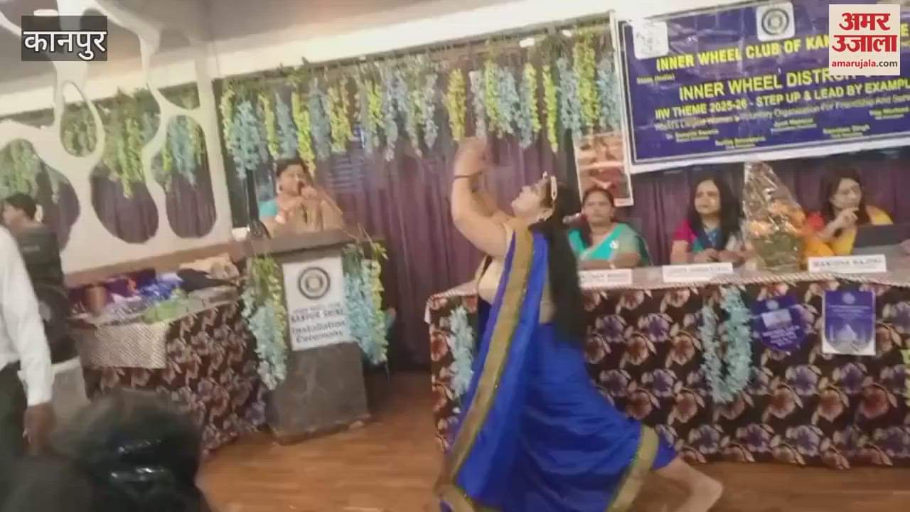 Innerwheel Club Kanpur Shine's inauguration ceremony, Sunita became president and Kanchan secretary