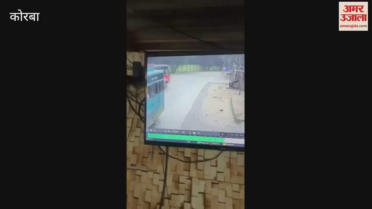 Two bikes collided violently while trying to overtake in Korba