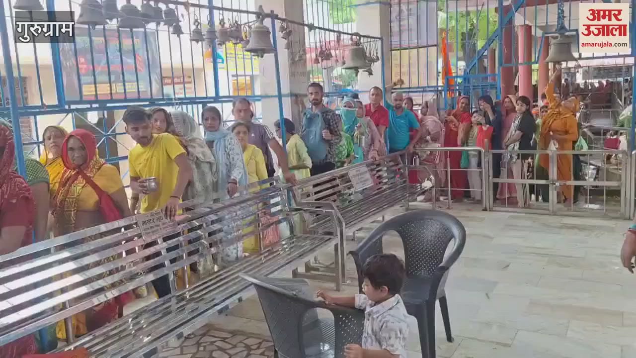 crowd of devotees gathered at Shiva temple Ichhapuri on last Monday Sawan