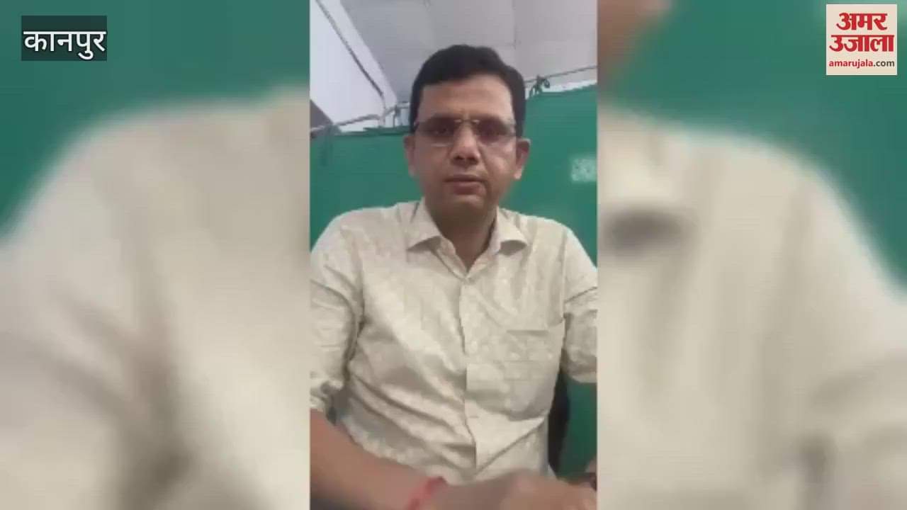 If you get wet in rain, be cautious, wearing wet and damp clothes can cause fungal infection