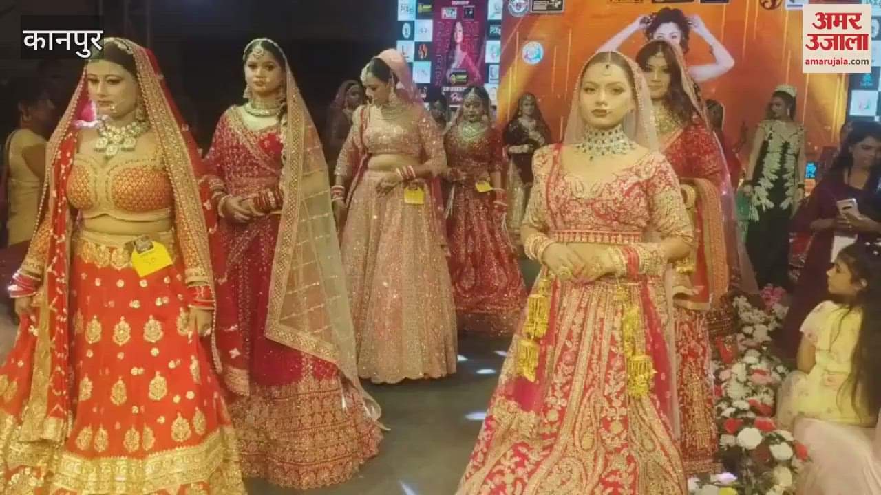 Fashion show and makeup show organized