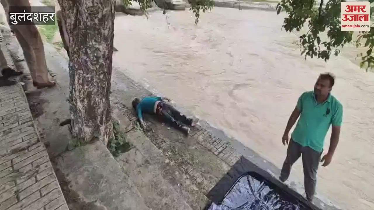 Elderly man dead body found in Bulandshahr Shivali Gang Nagar