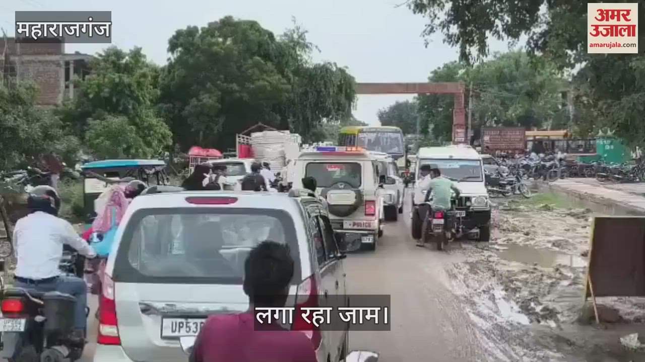 Traffic jam near Dhaneva