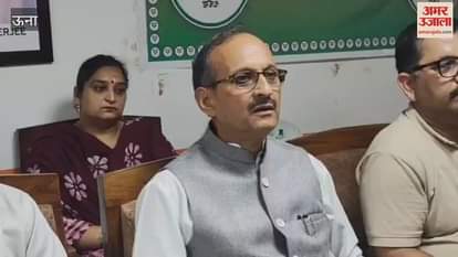 Una: Satti said Due to the failure of the administration people have suffered losses worth crores