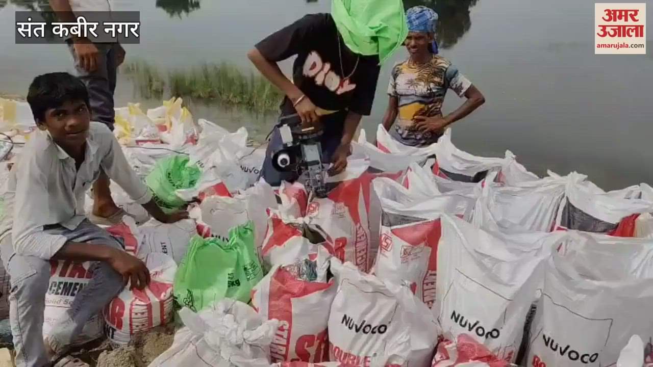 Preparations are in full swing in view of the possible floods, sacks are being stitched using generators