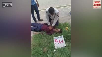 In Gurugram a traffic policeman saved life of a car driver by giving CPR