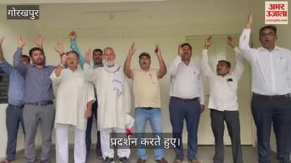 Electricity workers continue to protest against privatization