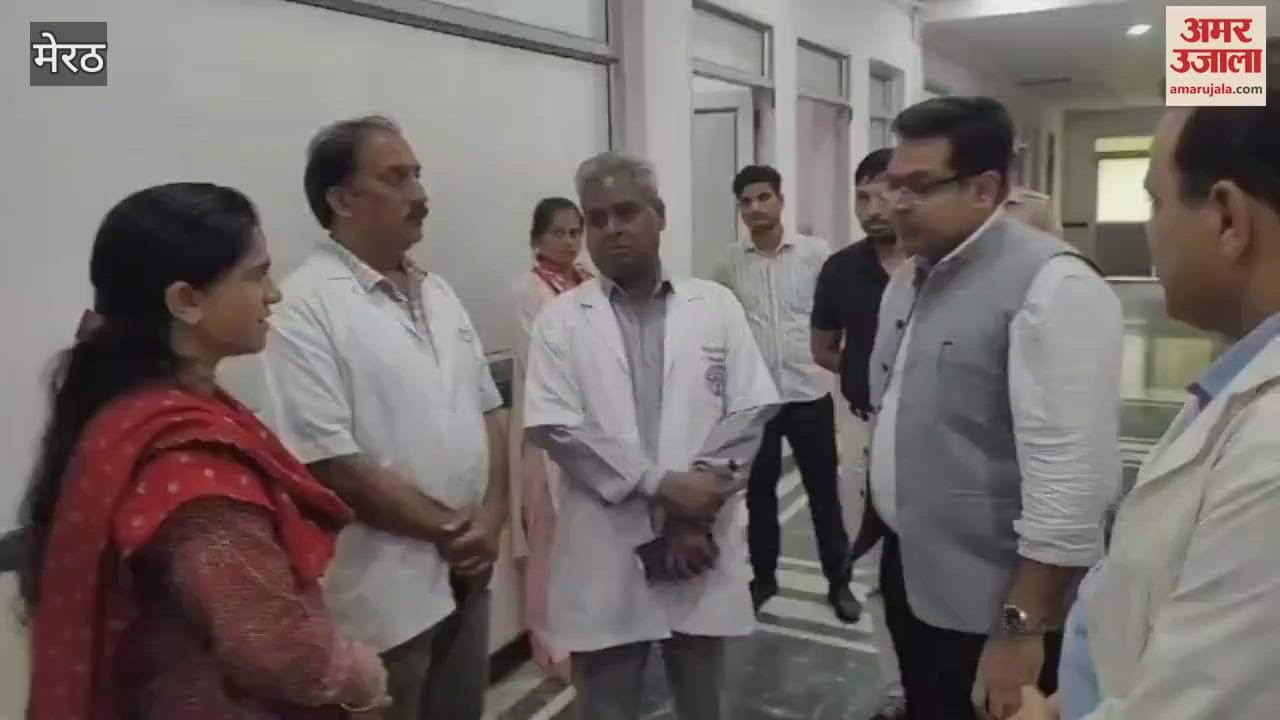 Meerut: Commissioner Hrishikesh Bhaskar Yashod inspected LLRM Medical College
