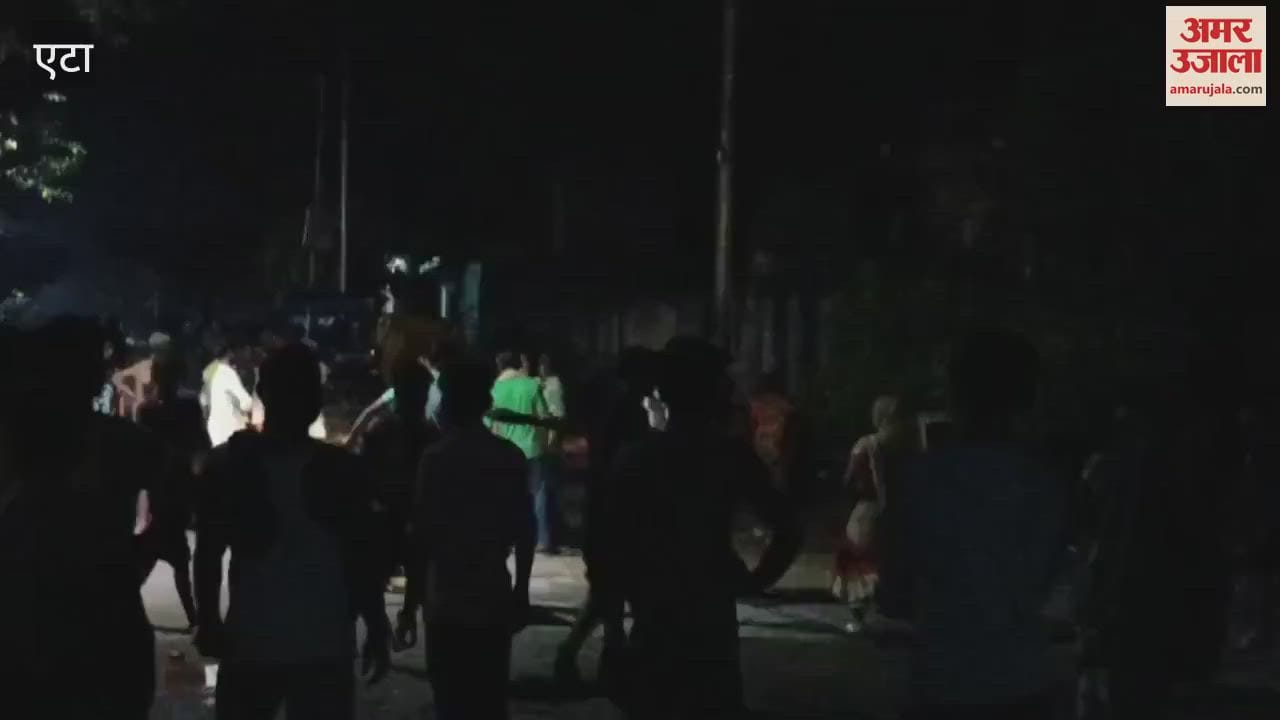 Etah'screated a ruckus in Rampur town,