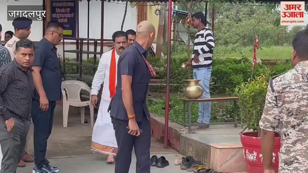 Deputy CM reached Dantewada temple early in  morning on Raksha Bandhan