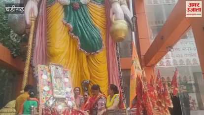 12 feet eco-friendly rakhi was tied to a 32 feet tall Hanuman in Chandigarh