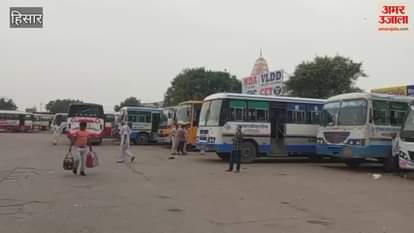 Cloudy weather and less crowd in Hisar made the sisters' journey pleasant