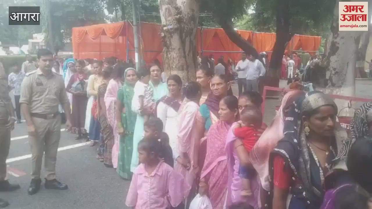 Sisters arrived in jail to tie Rakhi on their brothers wrists