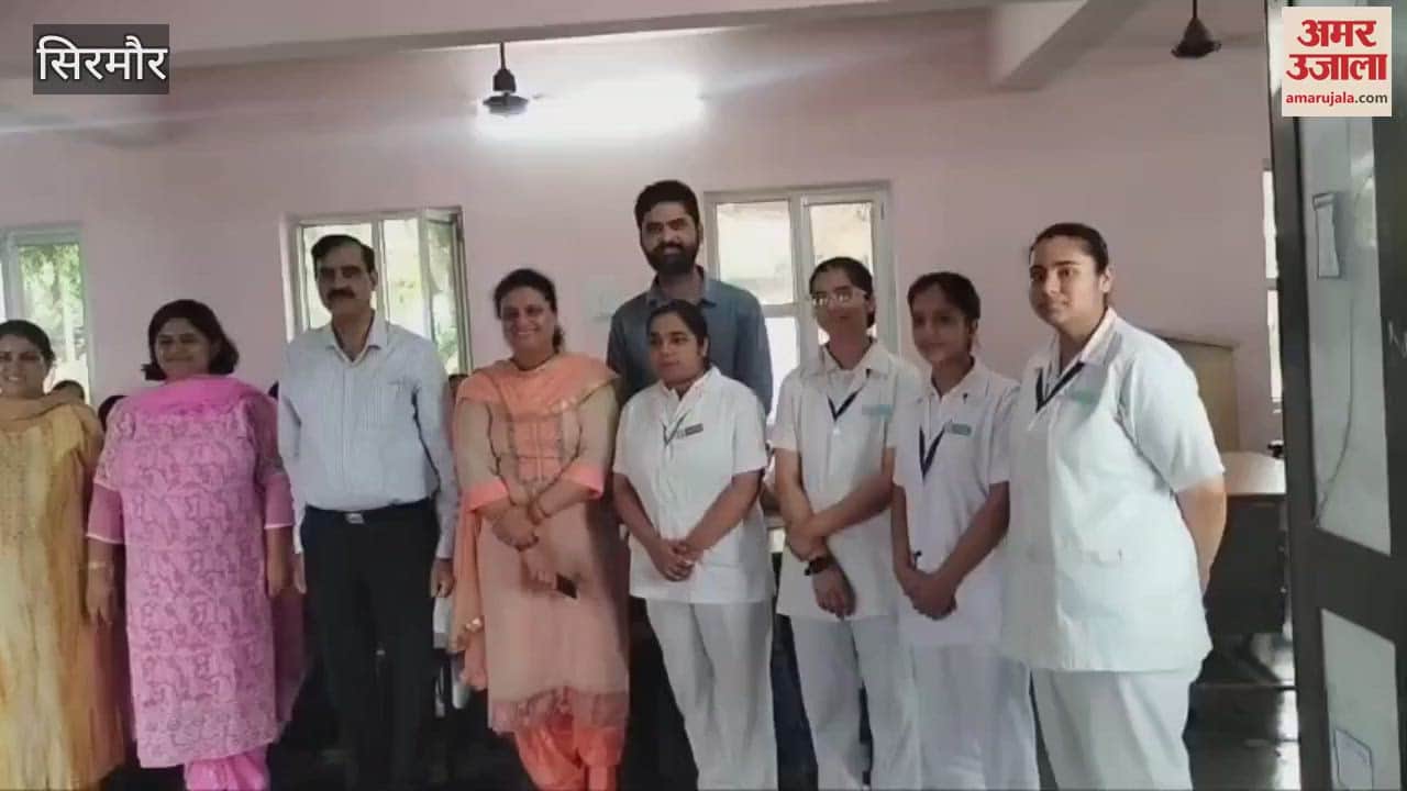 Sirmour Kavita Negi got first place in Rangoli competition