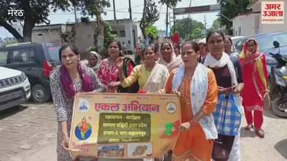 Meerut: In Daurala, women celebrated Rakshabandhan by tying Rakhi to policemen