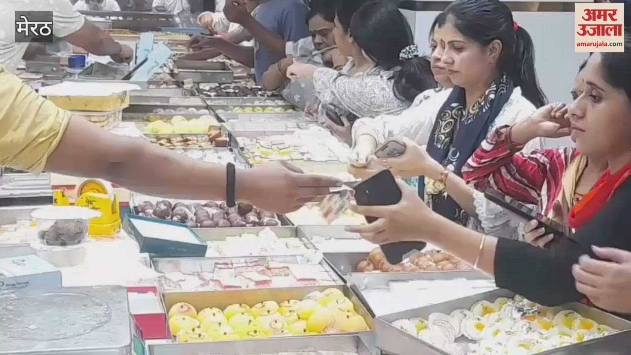 Meerut: Sisters bought sweets for brothers