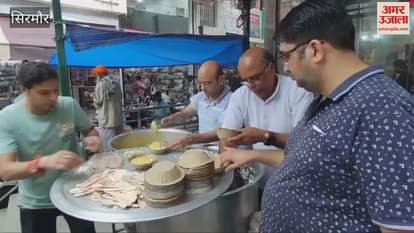 Sirmour Kheda Mandir Committee distributed Prasad in Bada Chowk