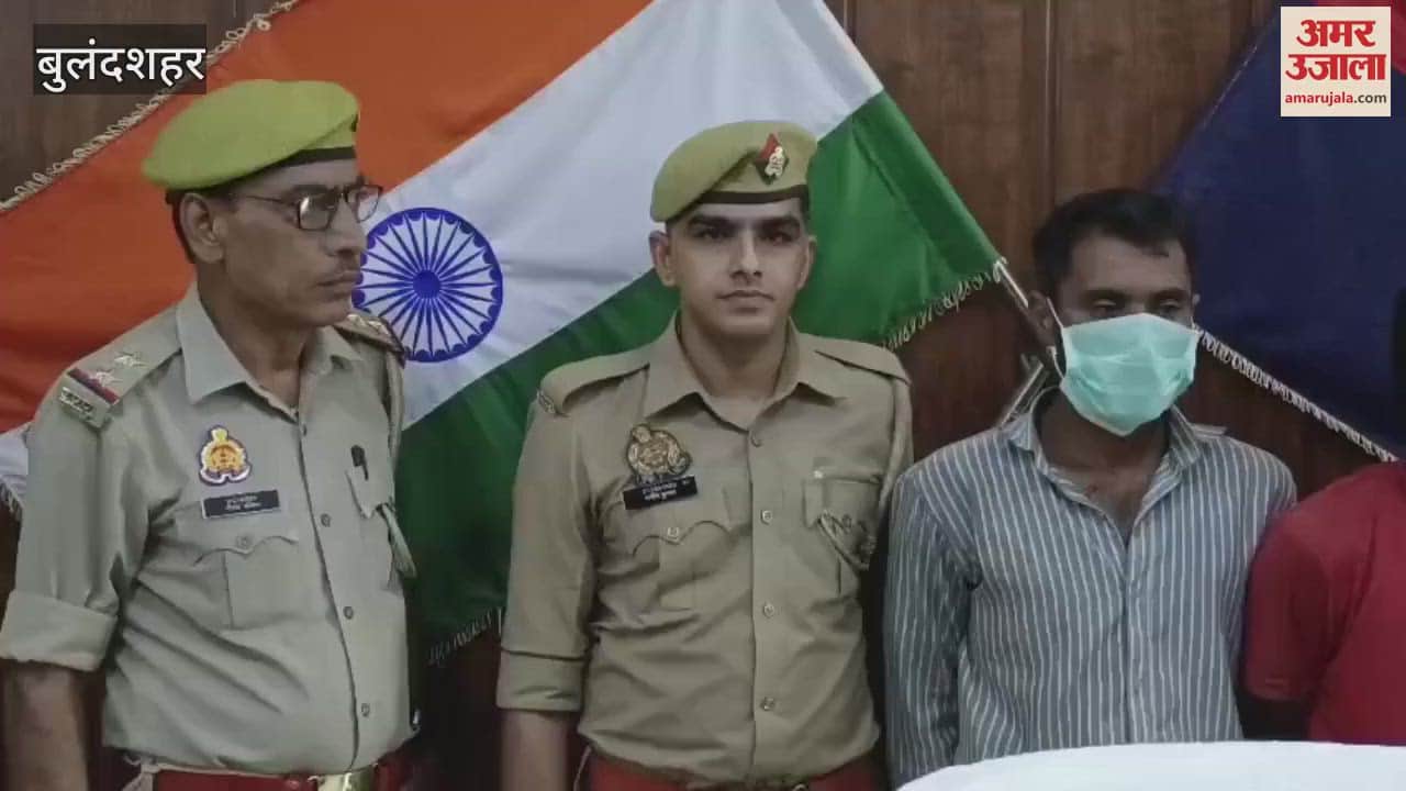 Syana police of Bulandshahr arrested two interstate vicious bike thieves with guns
