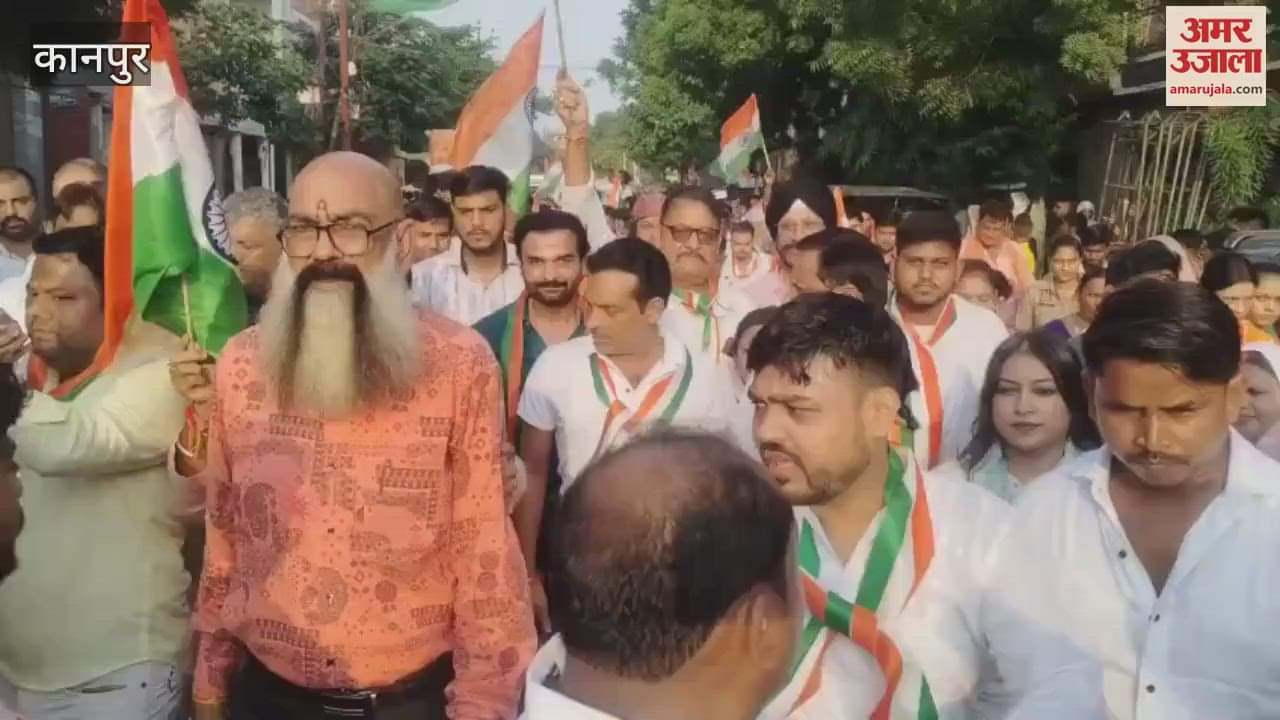 Tiranga Yatra taken out by BJP Juhi Mandal