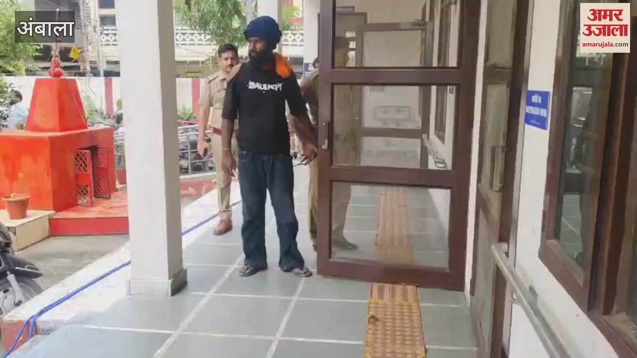 two men attacked a street vendor with a sword when he was stopped from drinking alcohol In Ambala