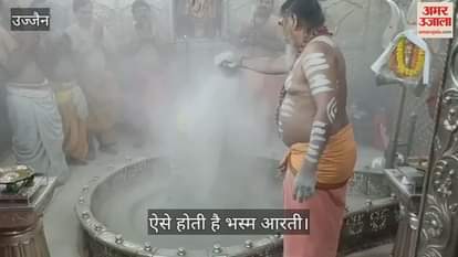 Mahakal temple even if Bhasmaarti is not allowed you can still have darshan of Baba Mahakal comfortably
