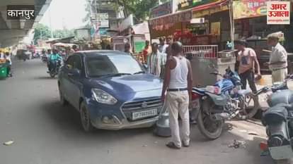 Car ran without a driver, bike and bicycle got damaged after getting hit