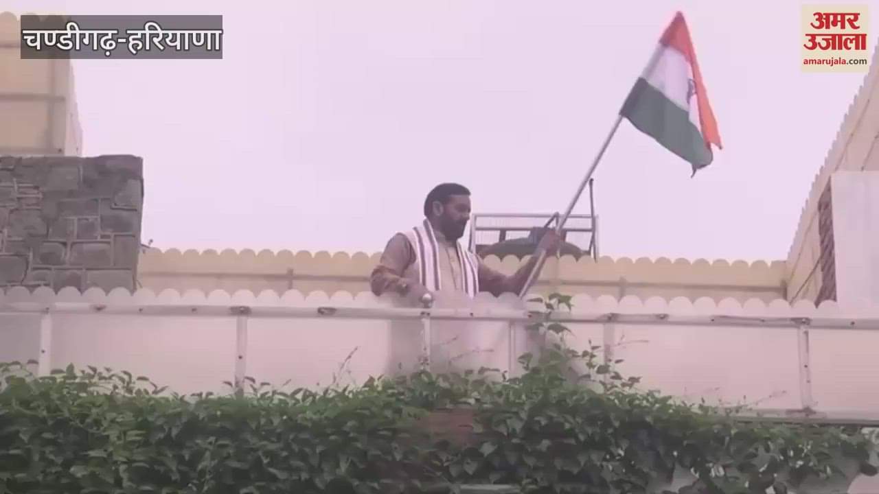 Chief Minister Naib Singh Saini hoisted the tricolor at Sant Kabir Kutir