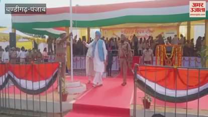 Assembly Speaker Kultar Singh Sandhawa hoisted the tricolor in Ferozepur