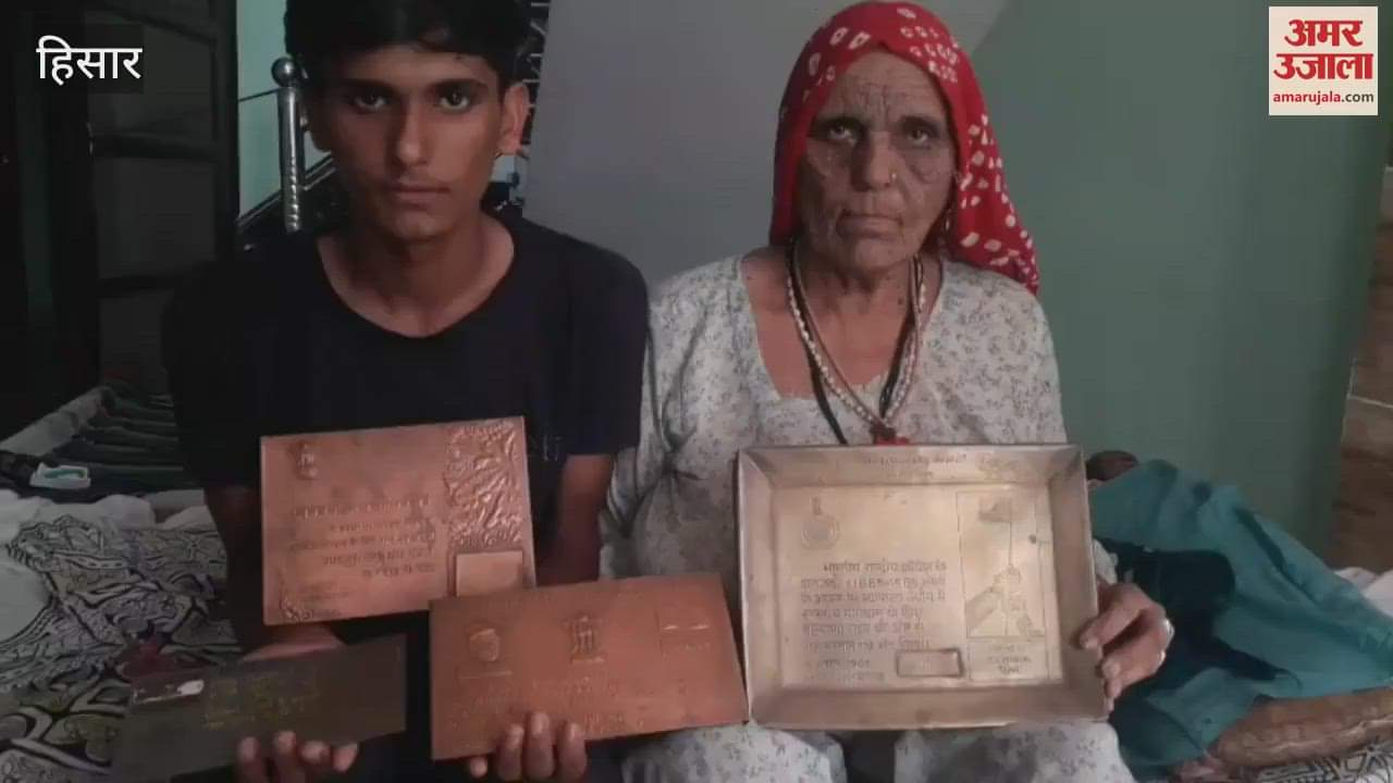 Lalchand Bagadia of Landhri, Hisar was imprisoned in Singapore jail, was inspired by Netaji Subhash Chandra Bose