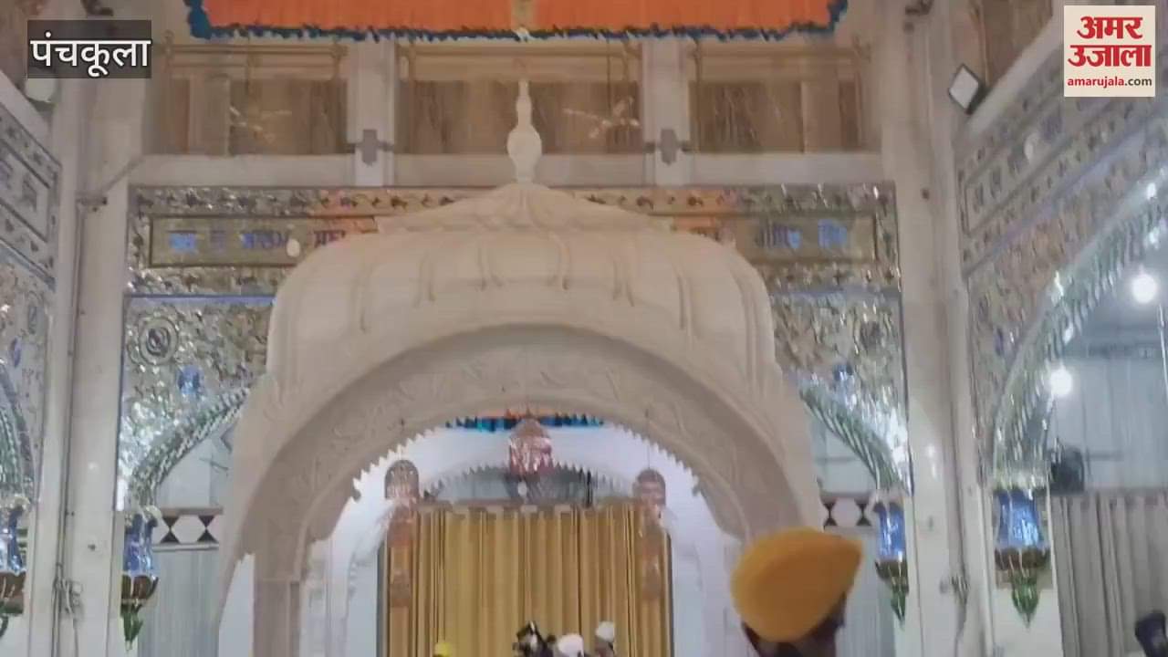 Robert Vadra bowed down at Sri Nada Sahib Gurudwara in Panchkula