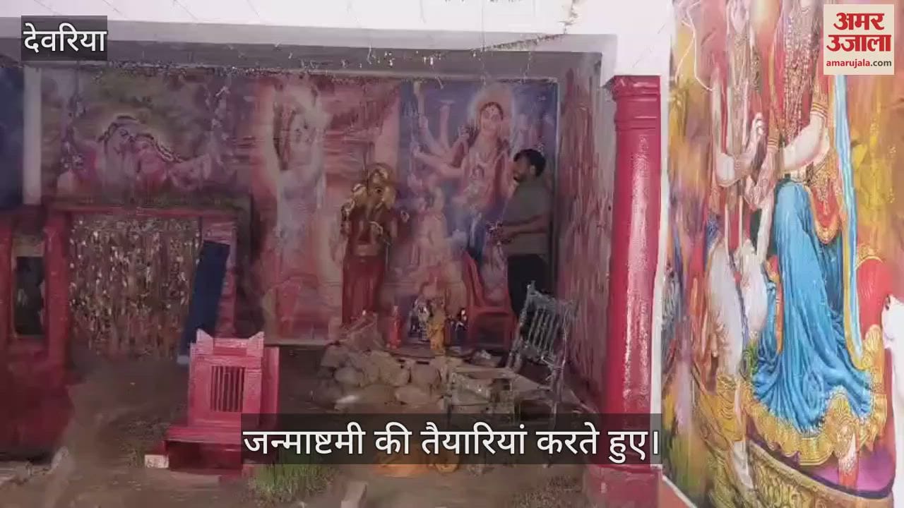 Artisans decorating the Police Line temple for Janmashtami
