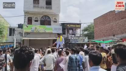 Demonstration held in Bahal Mandi over Bhiwani's Manisha murder case, market closed