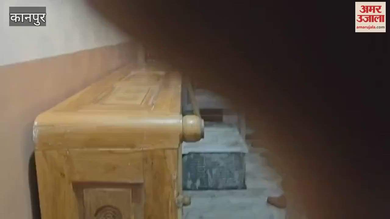 Dinu's close associates Ravi Pandey and Deepak Jadoun's property was confiscated