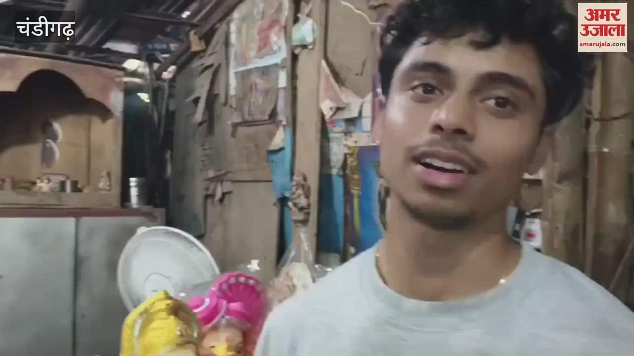 Ganesha idols being made in Chandigarh