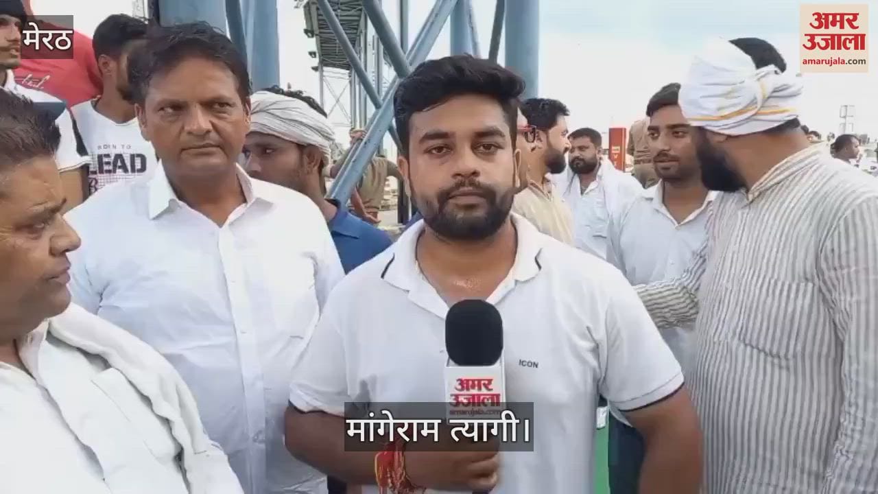 Meerut: The ongoing protest over the case of beating of an army soldier ends.