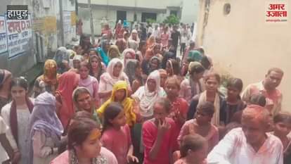 Idol of Lord Krishna was consecrated in Garhmukteshwar of Hapur