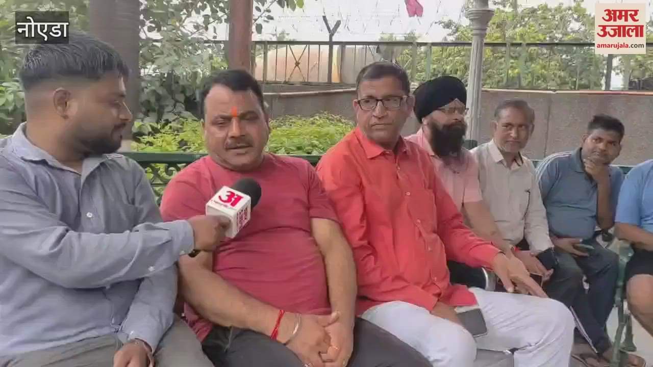 People of Noida's Sector 82 Pocket 7 raised their issues in Amar Ujala Samvad