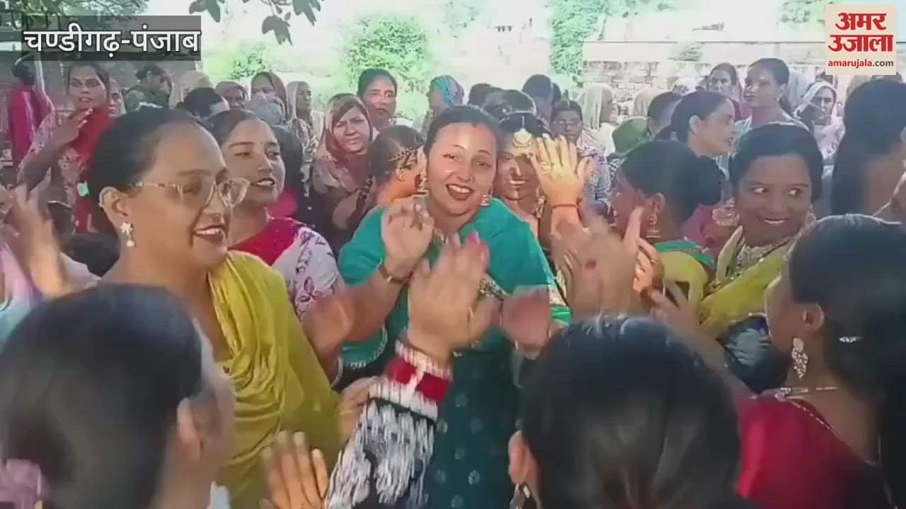 In Darapur village of Moga, the female Sarpanch celebrated Teej festival with the women