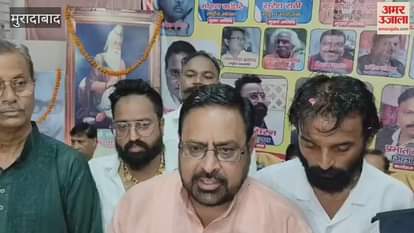 Honoring the office bearers of All India Shri Valmiki Youth Association