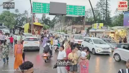 Tourists boom in Mount Abu during weekend season