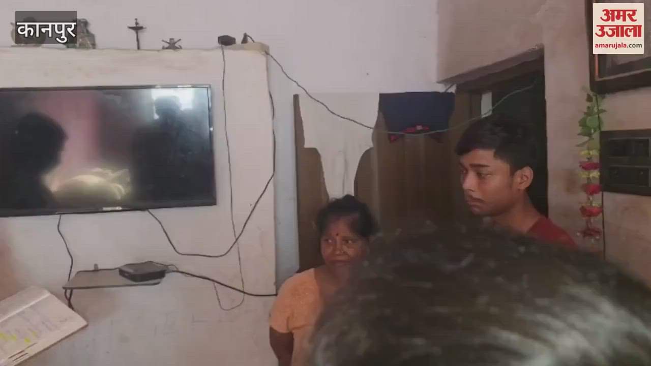 Police raid in search of absconding associates of Akhilesh Dubey