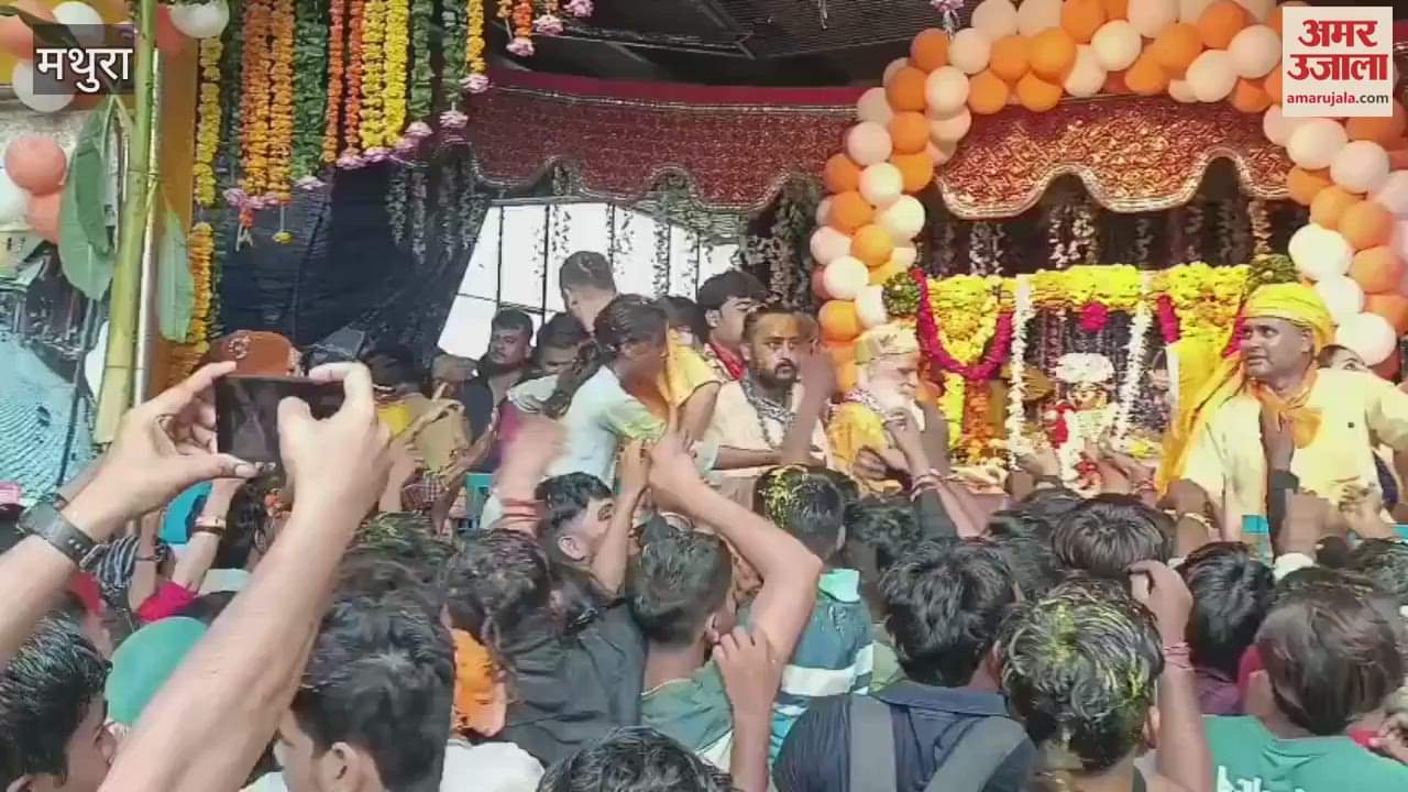 Crowds of devotees gathered on Janmashtami