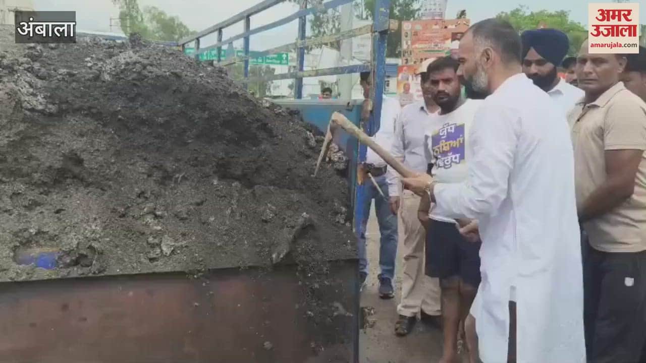 Politics heated up on Ambala Saha highway, when the administration did not listen, the MLA herself started filling the potholes