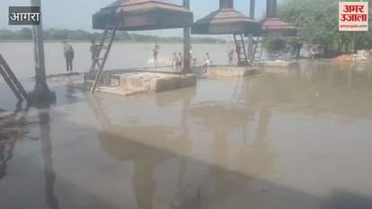 Water entered Tajganj Mokshadham due to rise in Yamuna in Agra
