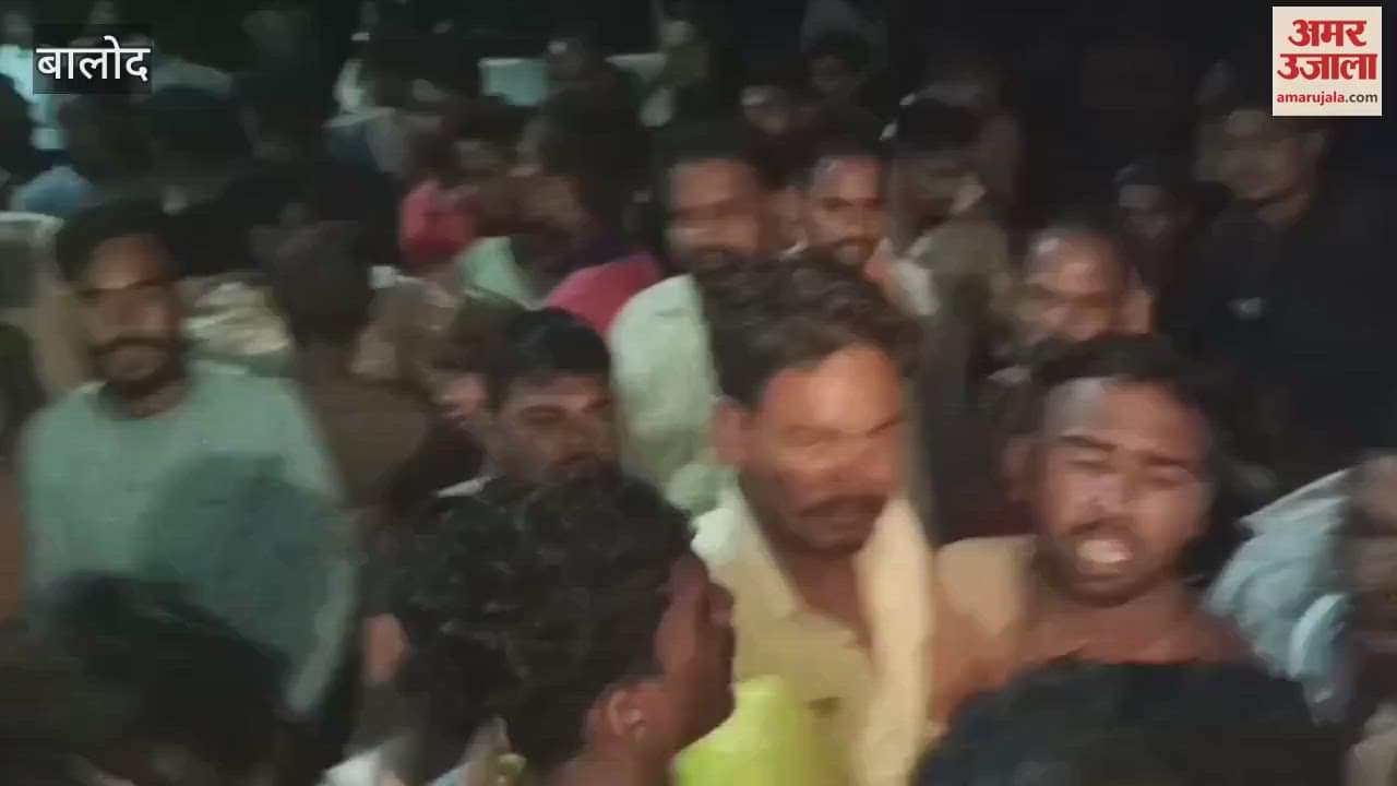 Clashes with electricity department employees over power outage in Balod