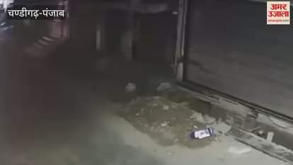 E-rickshaw and motorcycle collide in Moga young man injured