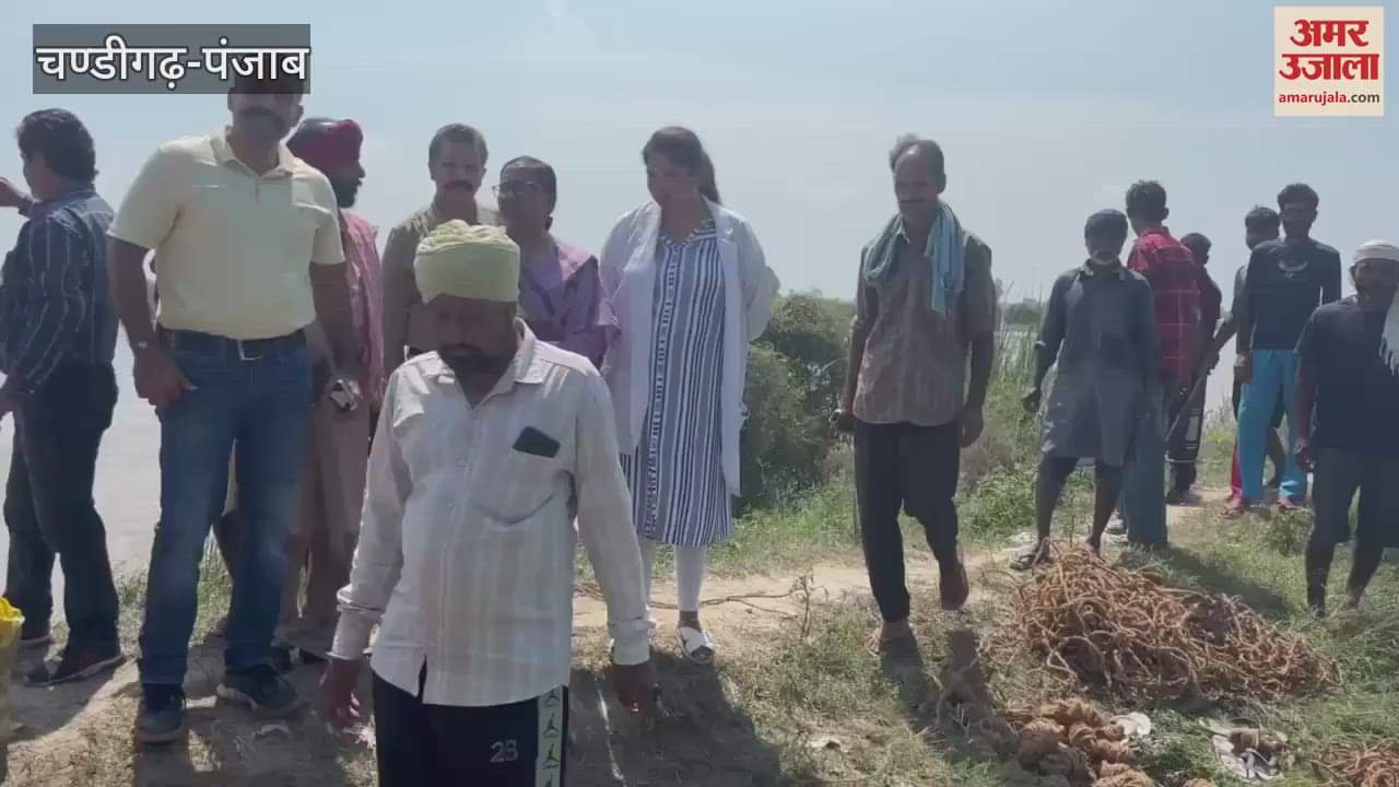 Medical camp in flood affected village Tendi Wala in Ferozepur